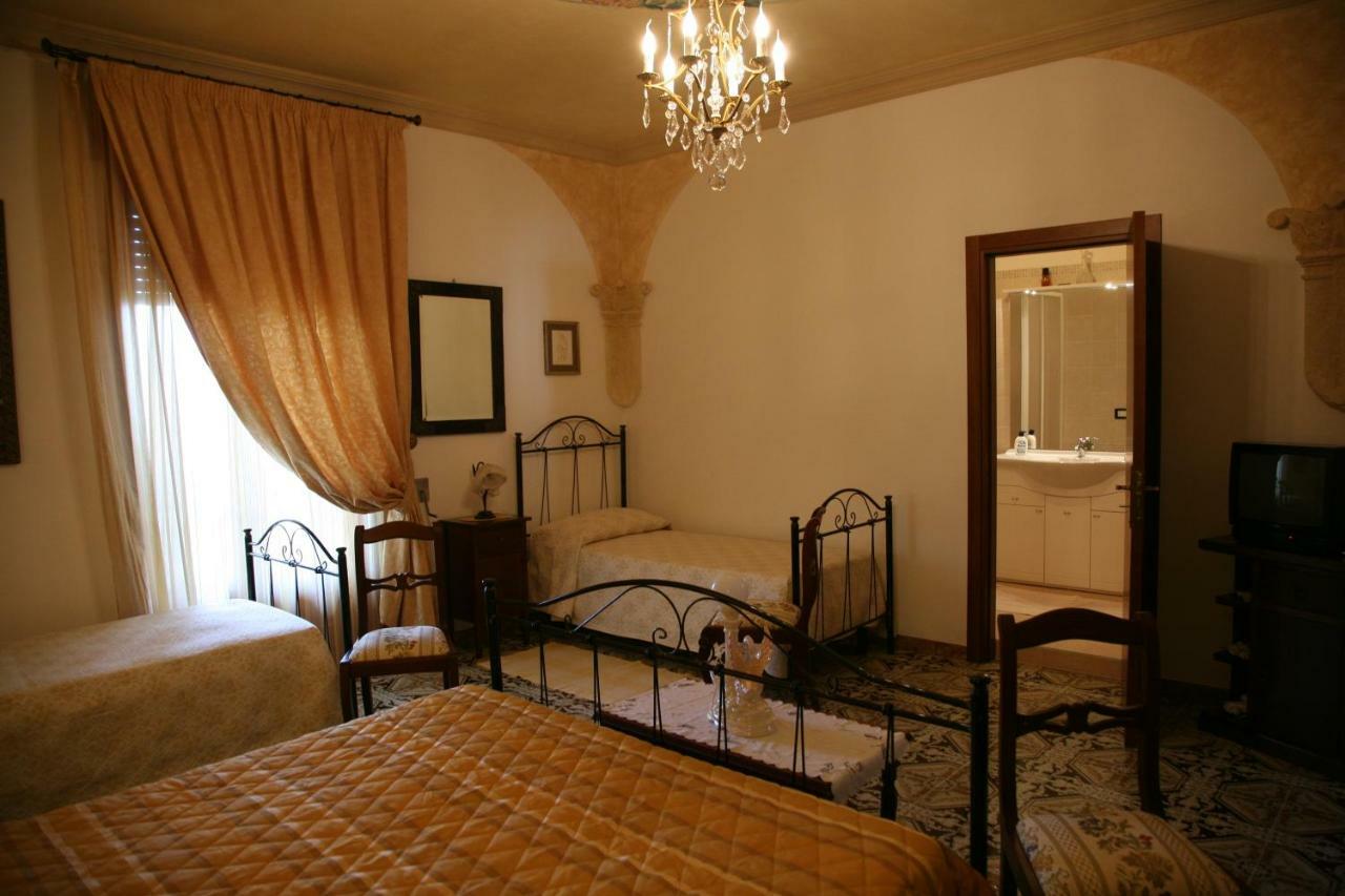 Cali Nitta Bed & Breakfast Corigliano d'Otranto Exterior photo